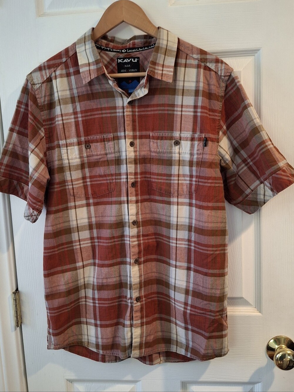 KAVU Mens Short Sleeve Plaid Shirt Chest Pockets 100% Cotton Breathable Sz M